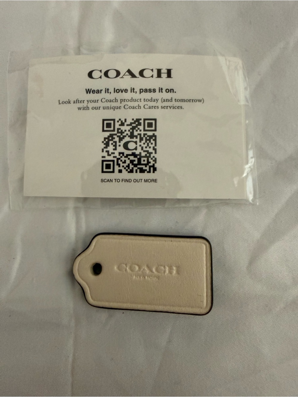 Authentic Coach Leather Hangtag Tag Charm with Coach Card – Light Beige.